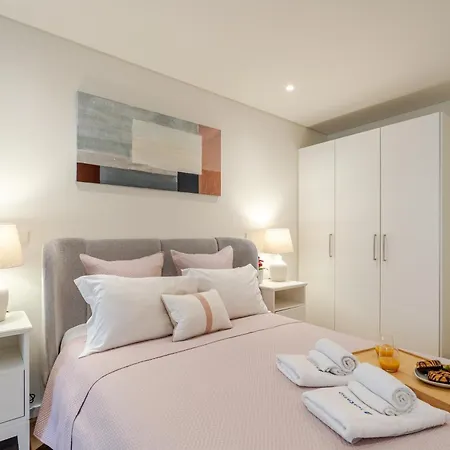 Host Wise - Marquesa Palace شقة بورتو
