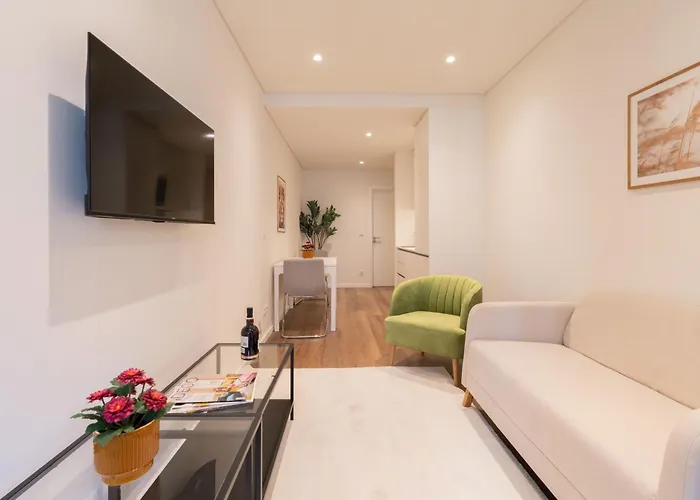 Host Wise - Marquesa Palace Oporto