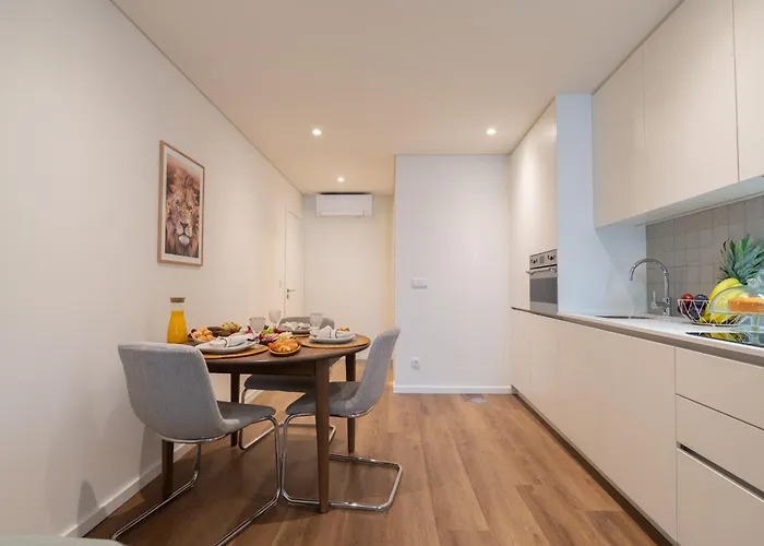 Host Wise - Marquesa Palace * Porto