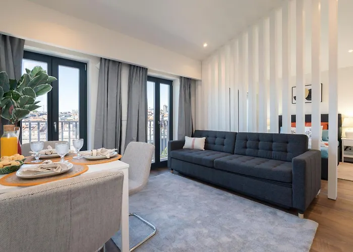 Host Wise - Marquesa Palace Porto