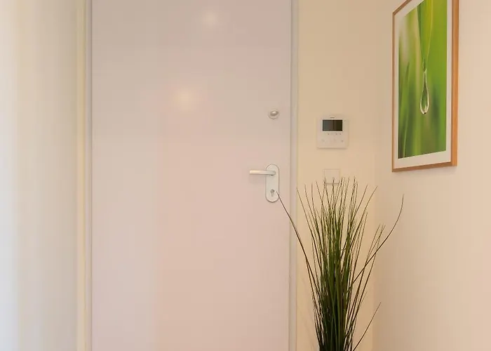 Apartment Host Wise - Marquesa Palace Porto