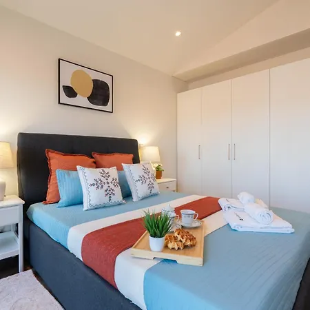 Host Wise - Marquesa Palace Oporto