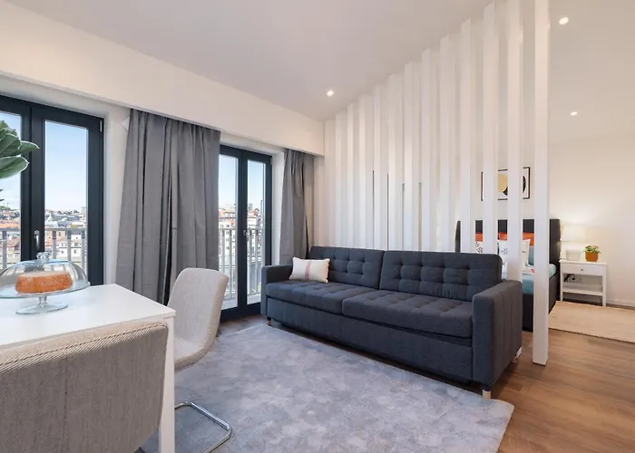 Host Wise - Marquesa Palace *